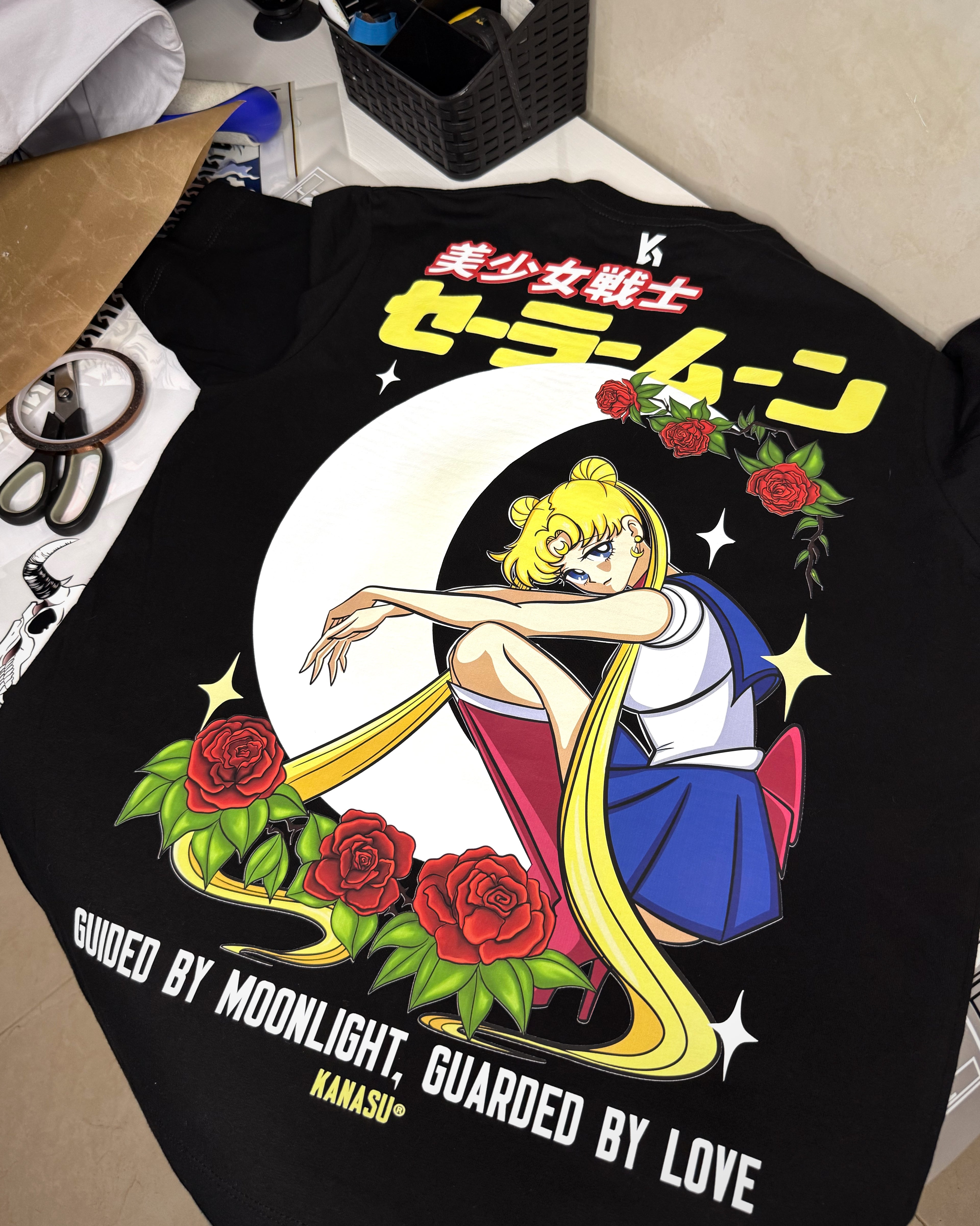 Camiseta SAILOR MOON: GUIDED by MOONLIGHT / GUARDED by LOVE | SAILOR MOON